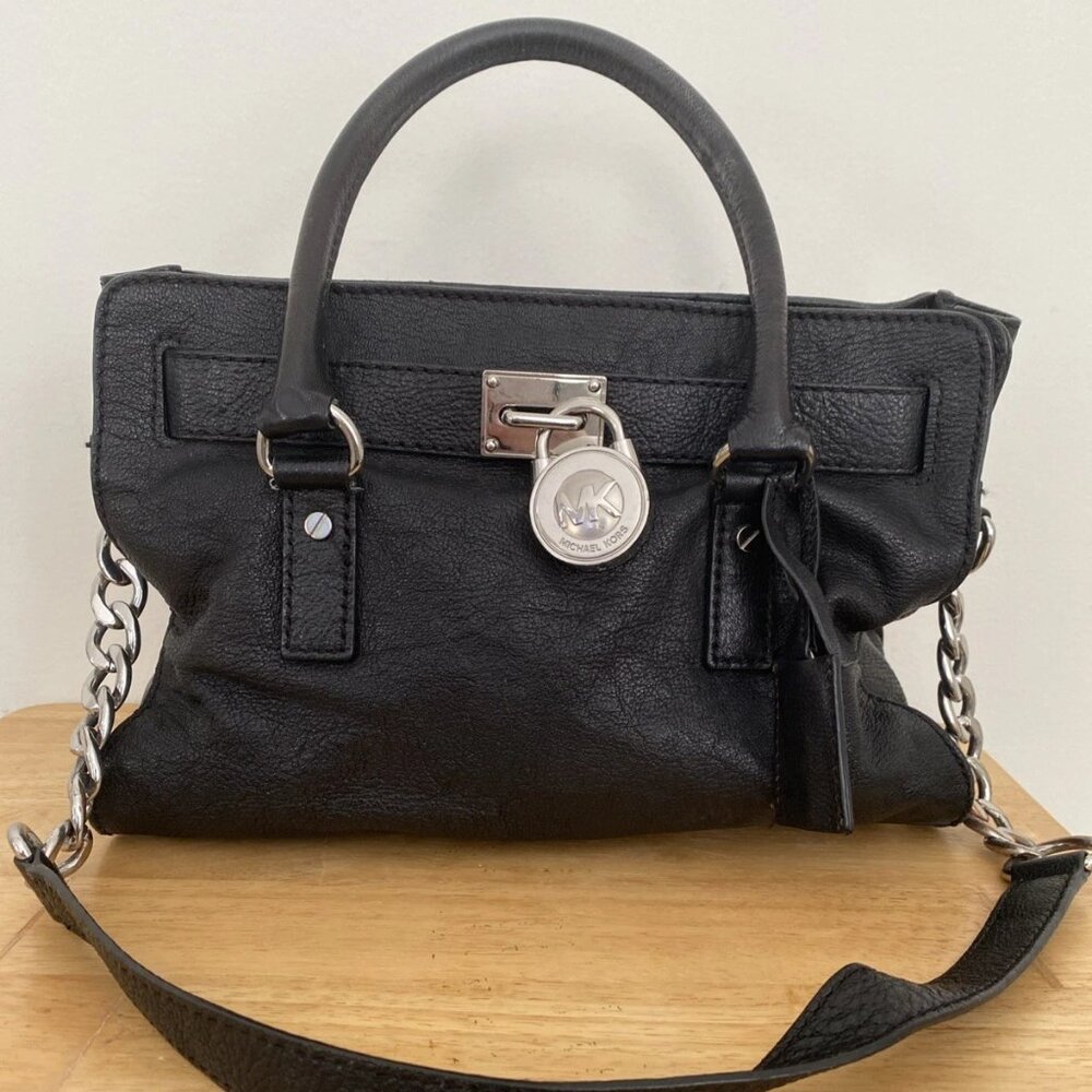 MICHAEL KORS Hamilton Saffiano Leather Black Medium Bag Silver Lock Chain